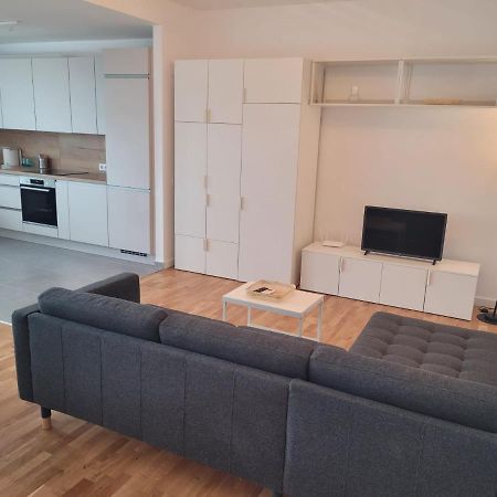 Apartment In Bucharest, Baneasa Green Area Bagian luar foto